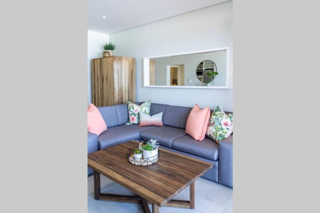 Waterfront Getaway, 2 Bedroom Seaside Bliss Umdloti Exterior foto